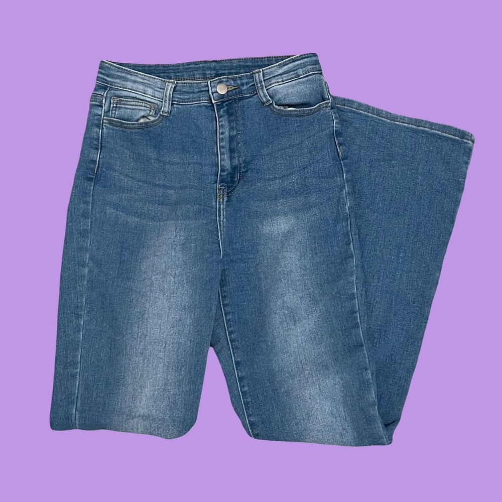 Medium wash bootcut flare high waisted jeans
